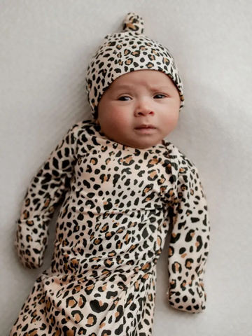 NEWBORN LEOPARD KNOTTED GOWN AND HAT